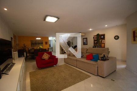 Sala de casa de condomínio à venda com 4 quartos, 340m² em Vargem Grande, Rio de Janeiro