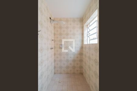 Banheiro de apartamento para alugar com 1 quarto, 38m² em Menino Deus, Porto Alegre