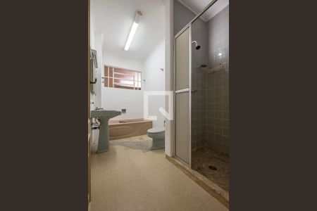 Suíte - Banheiro de apartamento à venda com 4 quartos, 227m² em Jardim Paulista, São Paulo