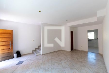 Casa à venda com 100m², 3 quartos e 2 vagasSala