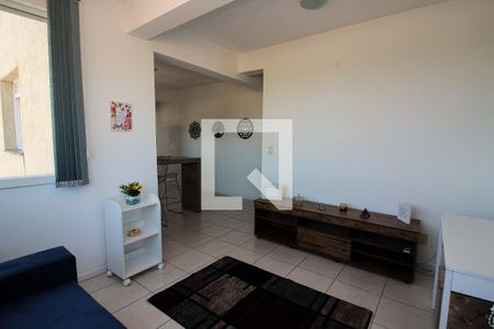 Sala de apartamento para alugar com 1 quarto, 65m² em Partenon, Porto Alegre