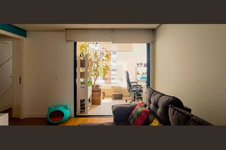 Sala de apartamento para alugar com 5 quartos, 121m² em Vila Hamburguesa, São Paulo