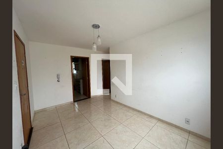 Sala de apartamento para alugar com 2 quartos, 70m² em Alvorada, Contagem