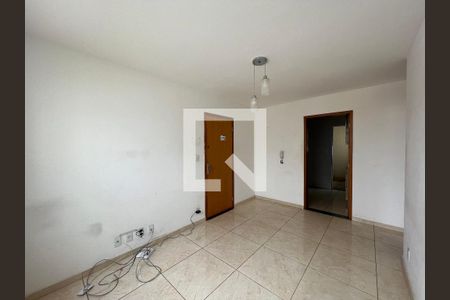 Sala de apartamento para alugar com 2 quartos, 70m² em Alvorada, Contagem