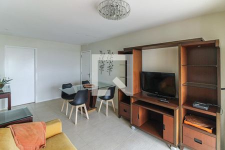 Sala de apartamento para alugar com 3 quartos, 74m² em Recreio dos Bandeirantes, Rio de Janeiro