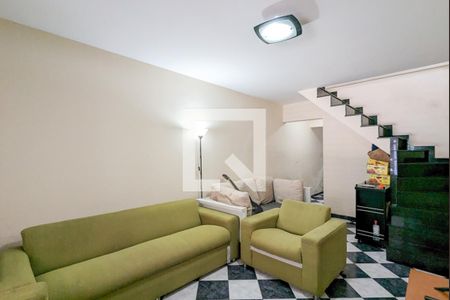 Casa para alugar com 207m², 2 quartos e 2 vagasSala