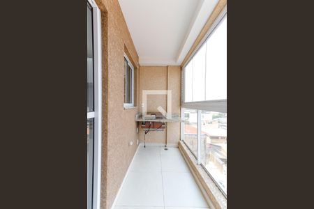 Varanda  de apartamento para alugar com 2 quartos, 45m² em Vila Sabrina, São Paulo