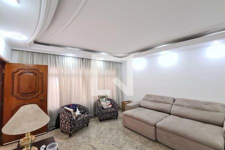Sala de casa para alugar com 3 quartos, 190m² em Vila Ivone, São Paulo