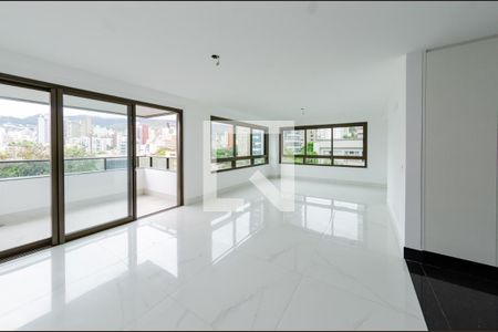 Sala de apartamento à venda com 4 quartos, 157m² em São Pedro, Belo Horizonte