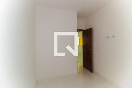 Quarto 2 de apartamento para alugar com 2 quartos, 39m² em Cidade Líder, São Paulo