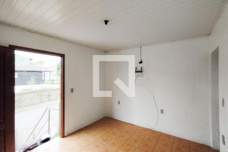 Casa à venda com 2 quartos, 200m² em Santa Teresa, São Leopoldo