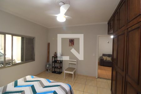 Quarto 1 de casa à venda com 3 quartos, 420m² em Vila Granada, São Paulo