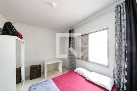 Quarto 1 de casa para alugar com 2 quartos, 115m² em Vila Ivone, São Paulo