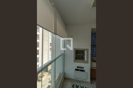 Varanda Sala de Estar/Jantar  de apartamento para alugar com 2 quartos, 62m² em Mansões Santo Antônio, Campinas