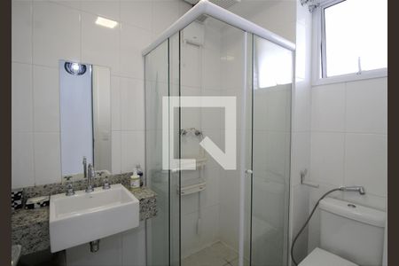 Apartamento para alugar com 80m², 2 quartos e 2 vagas Apartamento para alugar com 80m², 2 quartos e 2 vagasBanheiro da Suíte