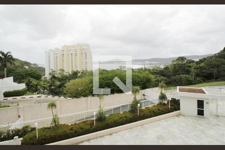 Apartamento para alugar com 80m², 2 quartos e 2 vagas Apartamento para alugar com 80m², 2 quartos e 2 vagasVista do Quarto