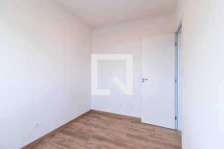 Quarto 1 de apartamento para alugar com 2 quartos, 58m² em Alto Boqueirão, Curitiba