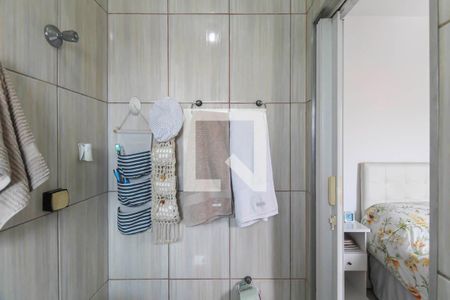 Banheiro da Suíte 1 de casa para alugar com 5 quartos, 271m² em Jardim Angela (zona Leste), São Paulo