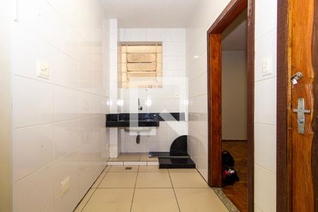 Cozinha de apartamento para alugar com 1 quarto, 45m² em Centro, Belo Horizonte