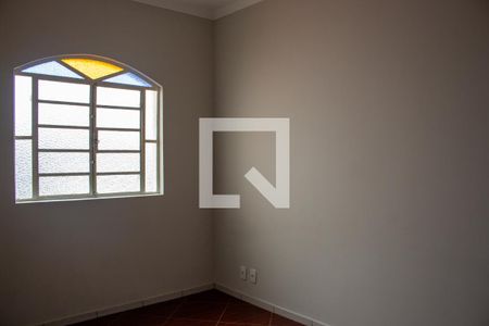 Sala de casa para alugar com 2 quartos, 64m² em Jardim Tremembe, São Paulo