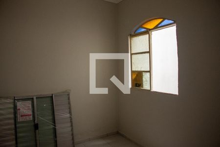 Quarto 2 de casa para alugar com 2 quartos, 64m² em Jardim Tremembe, São Paulo