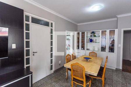 Apartamento à venda com 120m², 3 quartos e 2 vagasSala