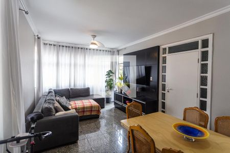 Apartamento à venda com 120m², 3 quartos e 2 vagasSala