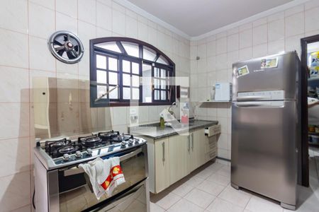 Casa à venda com 176m², 3 quartos e 4 vagas Casa à venda com 176m², 3 quartos e 4 vagasCozinha