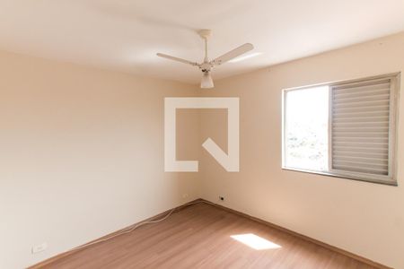 Quarto 1   de apartamento para alugar com 2 quartos, 70m² em Vila Mazzei, São Paulo