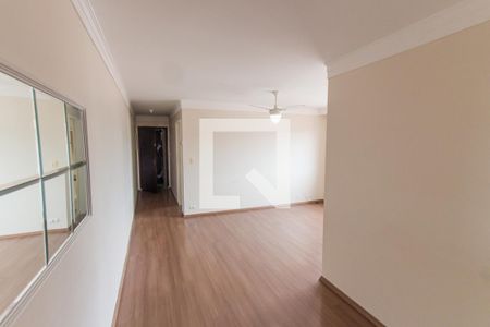 Sala   de apartamento para alugar com 2 quartos, 70m² em Vila Mazzei, São Paulo