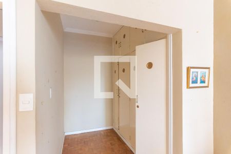 Closet do Quarto 1 de apartamento à venda com 3 quartos, 180m² em Centro, Campinas