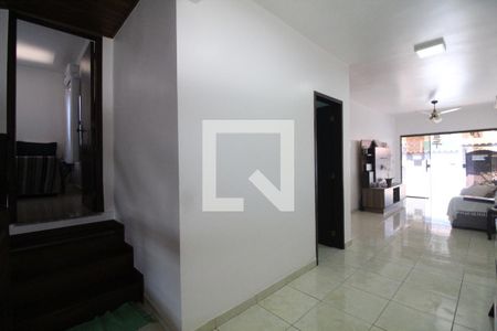 Sala de casa de condomínio à venda com 3 quartos, 110m² em Pechincha, Rio de Janeiro