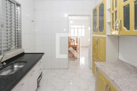 Cozinha de casa para alugar com 1 quarto, 56m² em Jardim Tietê, São Paulo