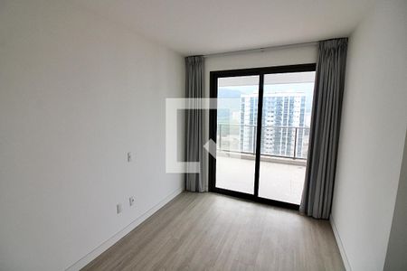 Suite 1 de apartamento para alugar com 4 quartos, 160m² em Barra da Tijuca, Rio de Janeiro
