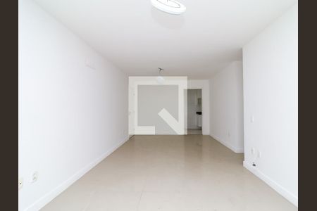 Sala de apartamento à venda com 3 quartos, 110m² em Barra da Tijuca, Rio de Janeiro