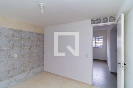 Quarto 2 de casa para alugar com 2 quartos, 60m² em Jardim Tietê, São Paulo