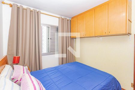 Suíte  de apartamento à venda com 3 quartos, 80m² em Bosque da Saúde, São Paulo