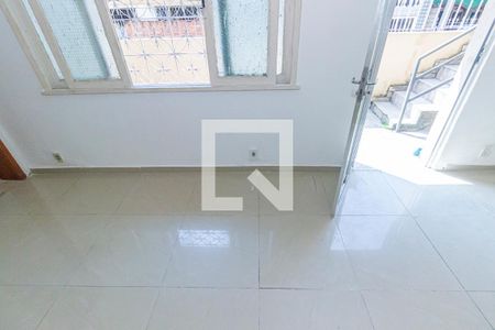 Sala de casa para alugar com 3 quartos, 90m² em Irajá, Rio de Janeiro