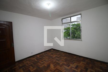 Sala de apartamento para alugar com 2 quartos, 49m² em Olaria, Rio de Janeiro