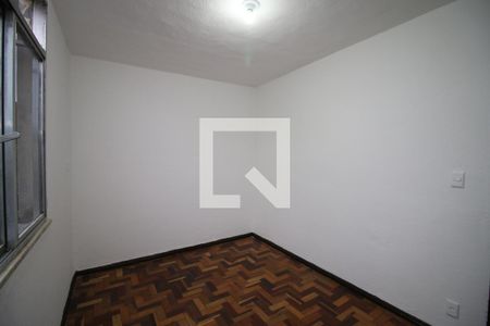 Quarto 1 de apartamento para alugar com 2 quartos, 49m² em Olaria, Rio de Janeiro