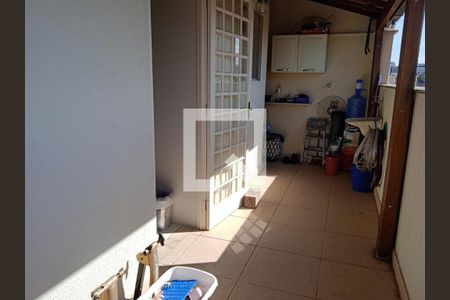 Apartamento à venda com 3 quartos, 105m² em Horto, Belo Horizonte