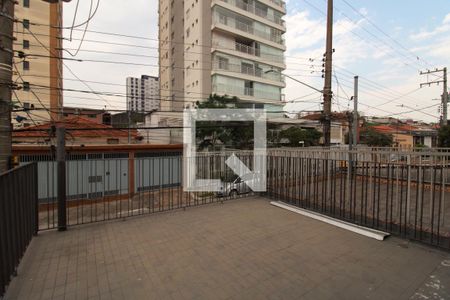 Varanda de casa à venda com 3 quartos, 110m² em Vila Água Funda, São Paulo