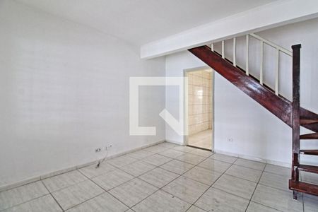 Sala de casa à venda com 3 quartos, 110m² em Vila Água Funda, São Paulo