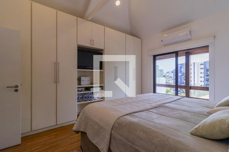 Casa à venda com 422m², 3 quartos e 3 vagas Casa à venda com 422m², 3 quartos e 3 vagasSuíte 1