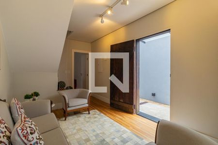 Casa à venda com 422m², 3 quartos e 3 vagas Casa à venda com 422m², 3 quartos e 3 vagasHall de entrada