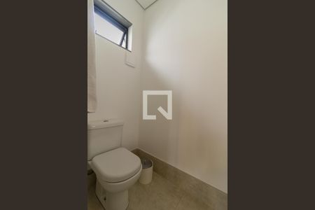 Casa à venda com 422m², 3 quartos e 3 vagas Casa à venda com 422m², 3 quartos e 3 vagasBanheiro da Suíte 1