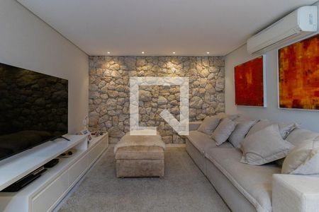 Casa à venda com 422m², 3 quartos e 3 vagas Casa à venda com 422m², 3 quartos e 3 vagasSala