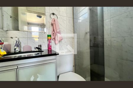 banho 2 de apartamento à venda com 3 quartos, 140m² em Sagrada Família, Belo Horizonte