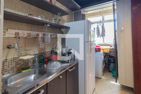 Cozinha e Área de Serviço de apartamento à venda com 1 quarto, 50m² em Cristal, Porto Alegre