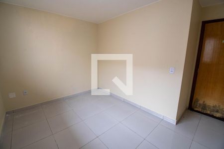 Quarto 2 de apartamento para alugar com 2 quartos, 42m² em Guará Ii, Brasília